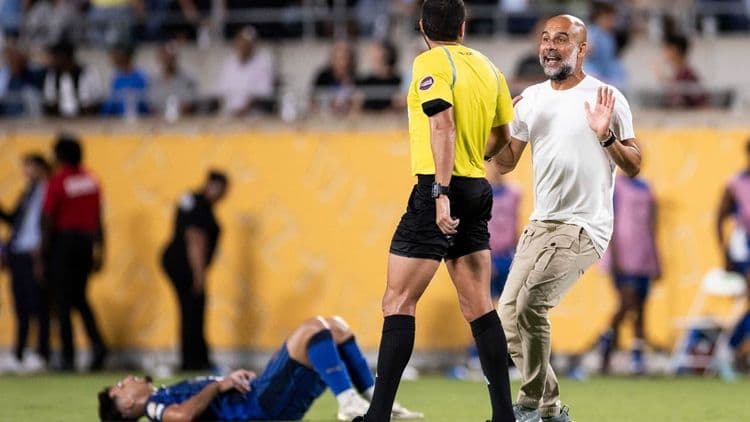 L’énorme colère de Pep Guardiola contre l’arbitre