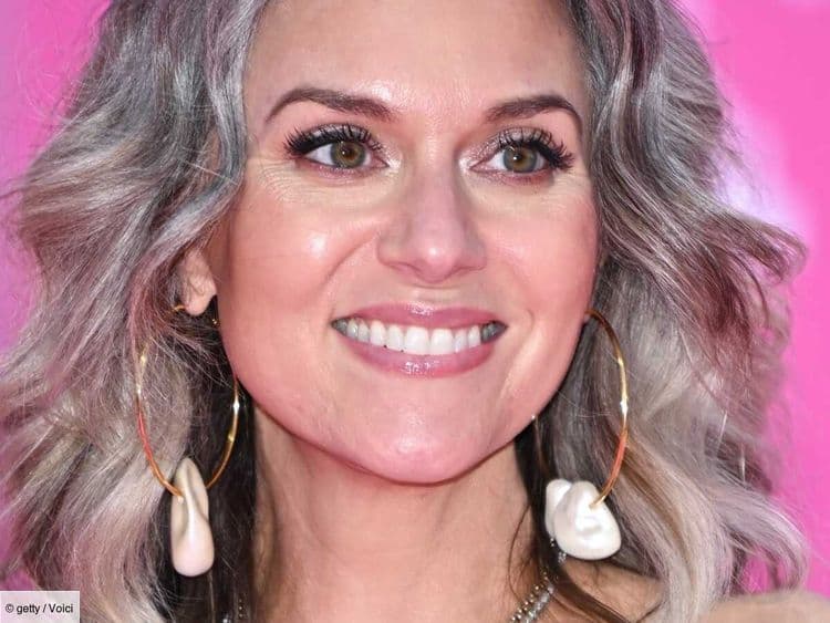 Apparition des cheveux blancs : cette étude prouve que la génétique n'est pas la seule cause