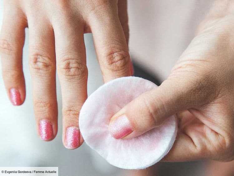 Ongles mous et abîmés : puis-je mettre du vernis ou dois-je laisser mes ongles "respirer" ? Une experte répond