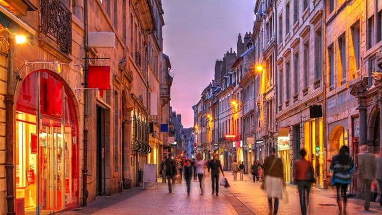 Immobilier à Besançon : voici l'évolution des prix entre novembre et décembre 2024