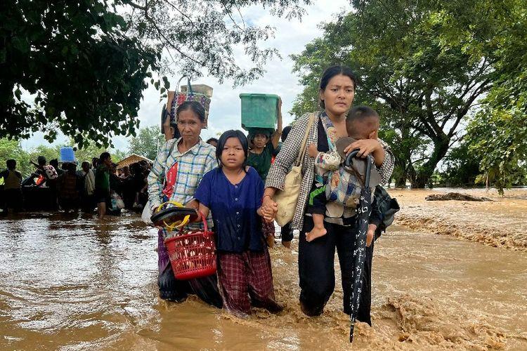 La junte birmane demande de l'aide étrangère après les inondations meurtrières