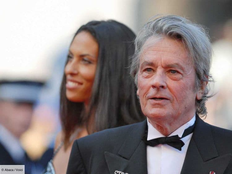 “Il avait braqué un pistolet sur lui” : menacé par Alain Delon, Alain-Fabien avait pris une décision radicale