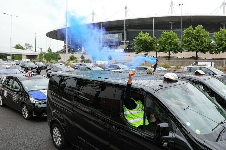 Les taxis reçus à Matignon pour trouver une issue au conflit sur le transport des malades