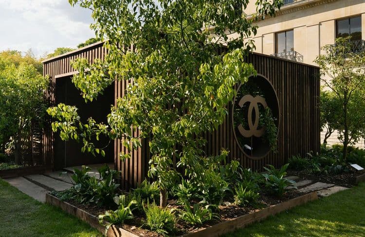 Best of beauté : un jardin parfumé pensé par Chanel ; un pique-nique beauté signé Prada…