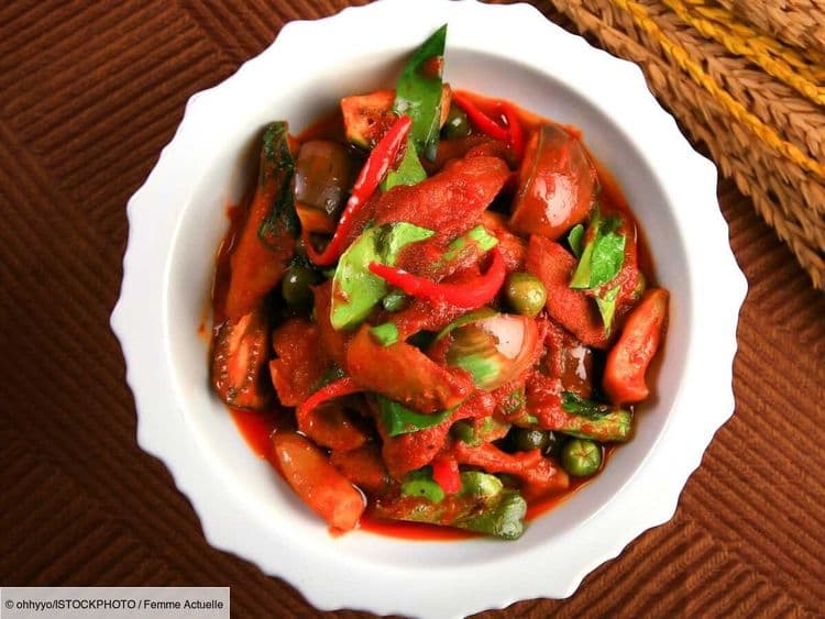 Salade mechouia : la recette aux légumes grillés incontournable pour les beaux jours