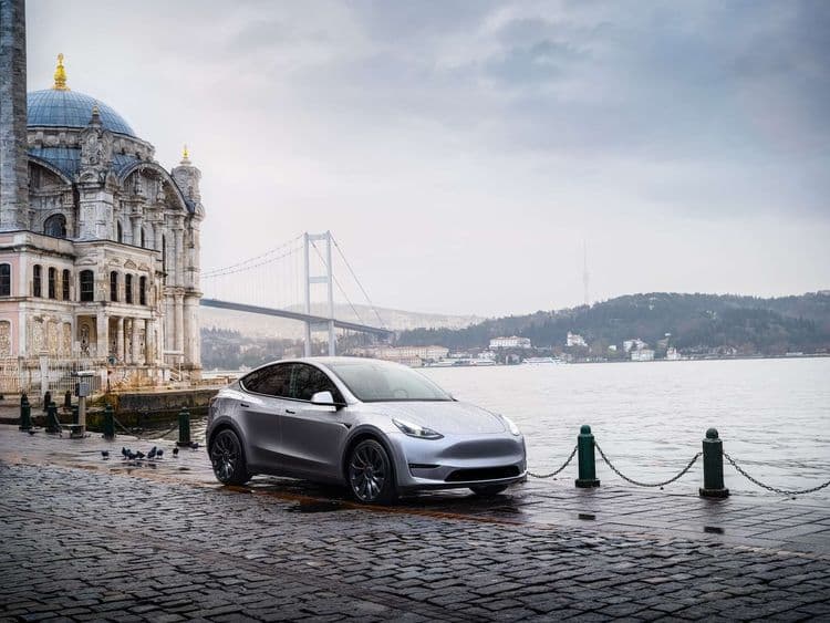 Un utilitaire Tesla bientôt disponible en France
