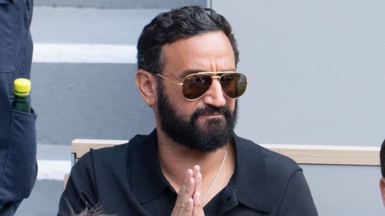 Un autre collaborateur quitte Cyril Hanouna : "On va lui manquer", révèle l'animateur, un nouveau départ doux-amer