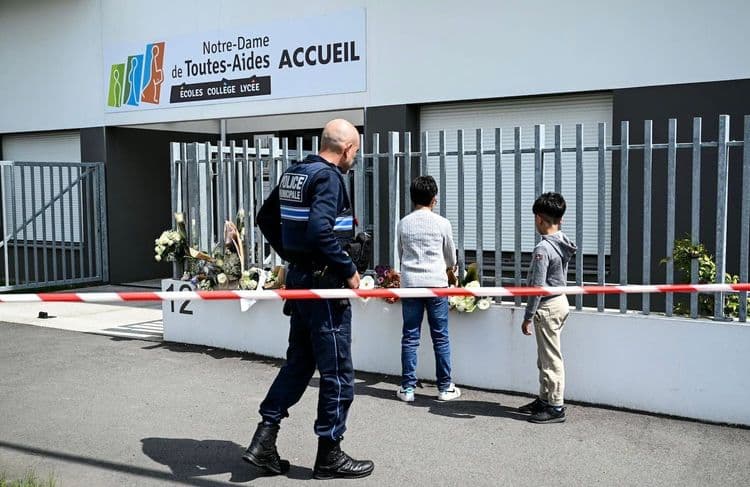 Lycéenne tuée à Nantes : voici de quoi est accusé le suspect principal