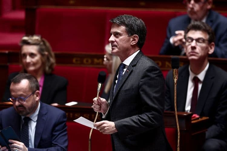 Valls discutera "sans tabou" du projet d'autonomie de la Guyane sur place en juin