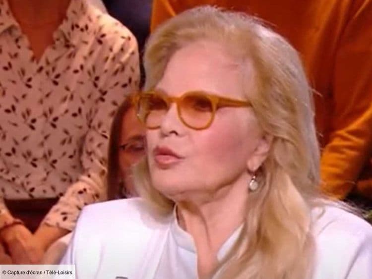"Si on savait…" Sylvie Vartan évoque la guerre qui a déchiré le clan Hallyday après la mort de Johnny (VIDEO)