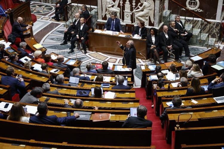 Proportionnelle aux législatives: une multitude de modèles possibles