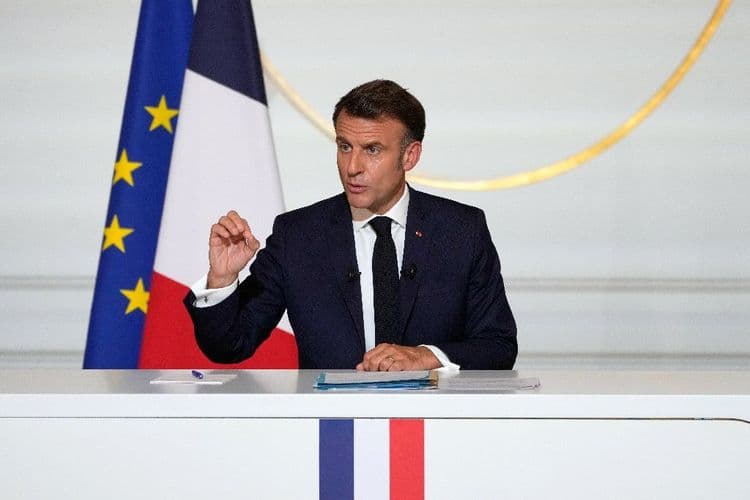 Macron veut apporter un message de soutien au Groenland face aux visées de Trump