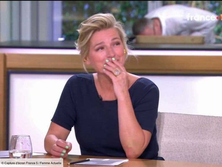 “J’ai osé, j’aurai pas dû” : Anne-Élisabeth Lemoine se lâche dans C à vous avant de regretter immédiatement