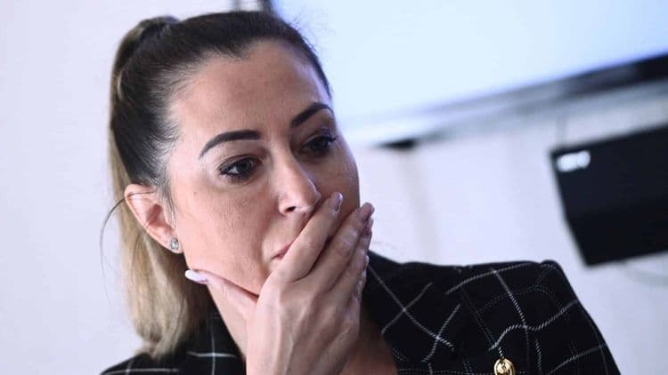 Magali Berdah : le meurtrier de sa belle-soeur est remis en liberté, elle est furieuse !