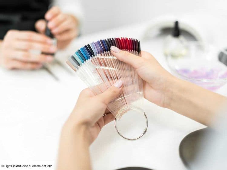 Manucure, pédicure : ces 3 nuances de vernis à ongles sont parfaites pour sublimer votre bronzage cet été
