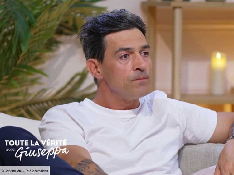 “Je sais que c’est ce qui l'a tué” : Jean-Pascal Lacoste revient avec émotion sur la mort de son père