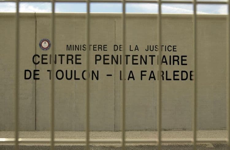 Attaques de prisons: 25 interpellations dans une vaste opération de police