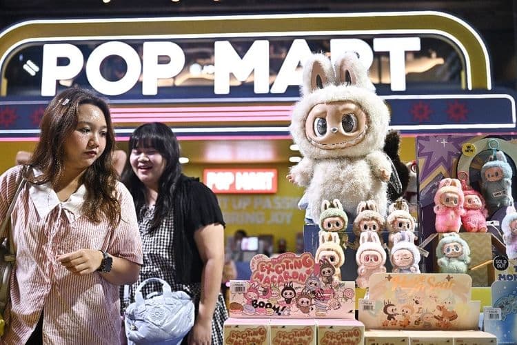 Une figurine Labubu vendue 130.000 euros aux enchères en Chine