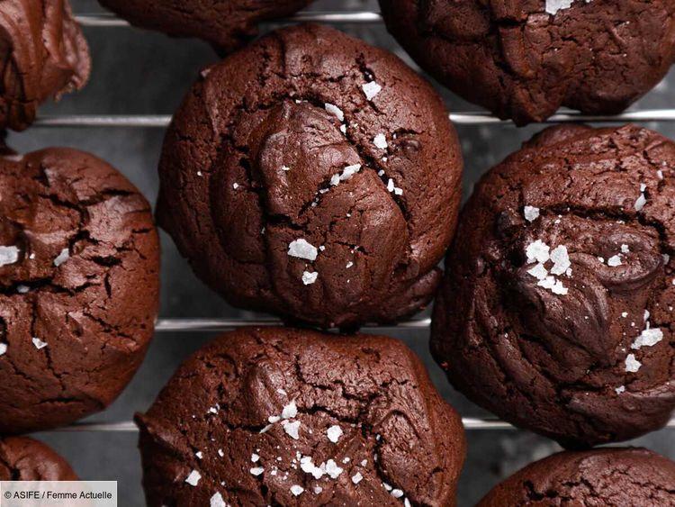 Cookies goût brownie : la recette et le petit secret pour une texture parfaite, croustillante et moelleuse