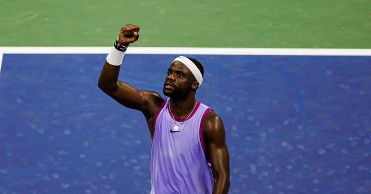 Tiafoe de retour en demie