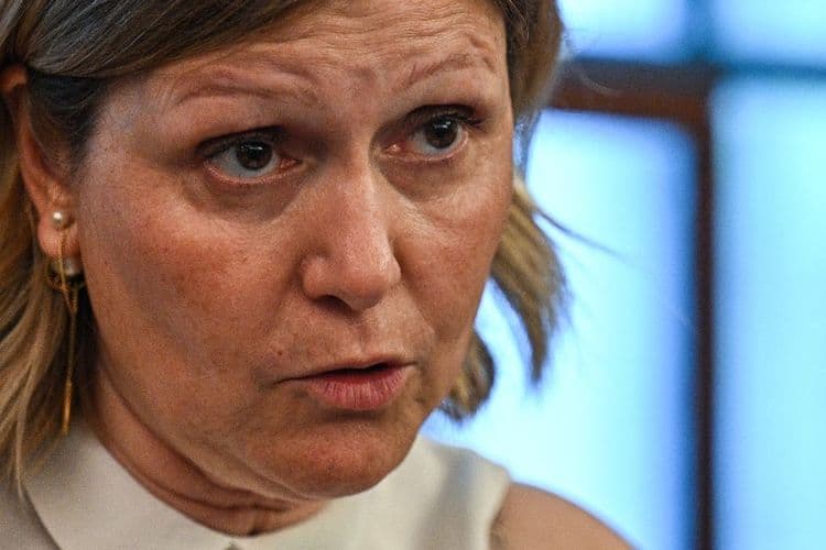 Pour Yaël Braun-Pivet, "on ne peut exclure d'emblée toute hausse d'impôts"