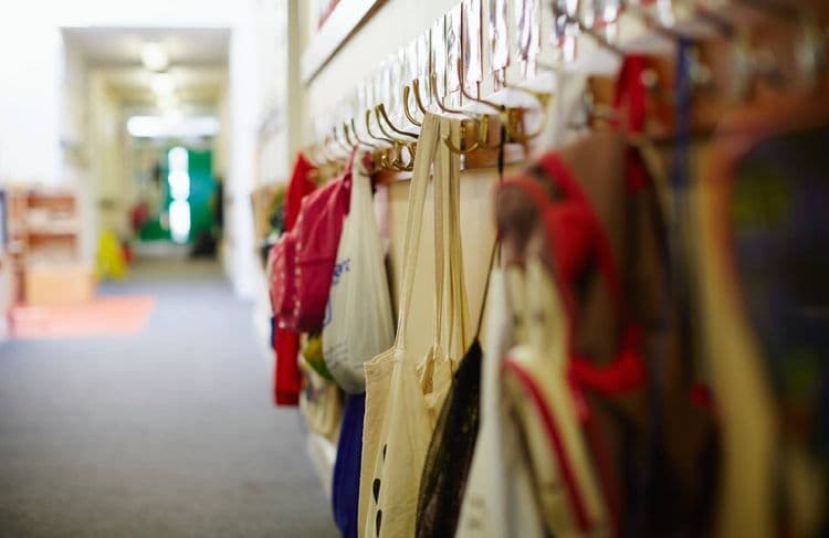 Il voulait « tuer » sa maîtresse : trois couteaux retrouvés dans le casier d'un élève de 8 ans