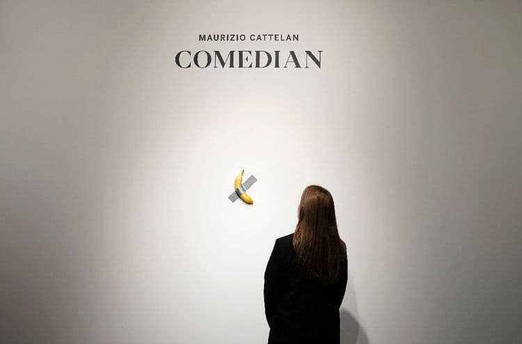 Une banane proclamée oeuvre d'art vendue 6,2 millions de dollars à New York