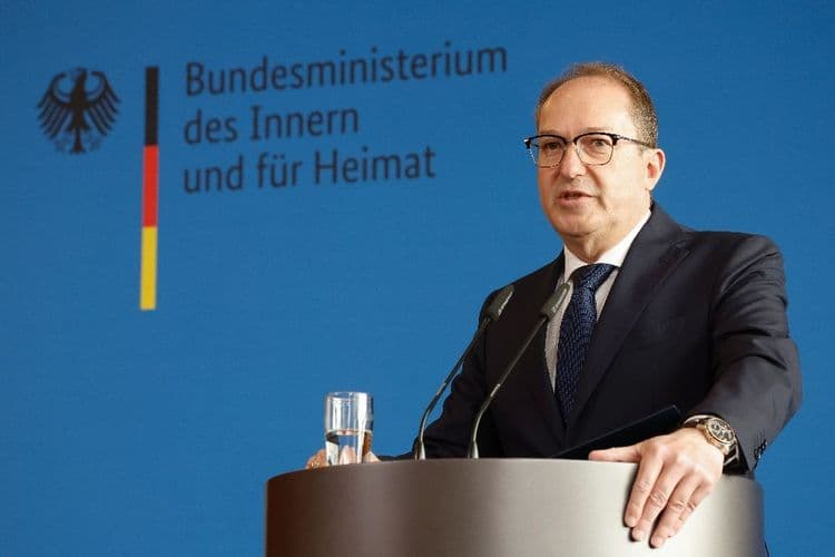 L'Allemagne dissout un "Royaume" complotiste et extrémiste