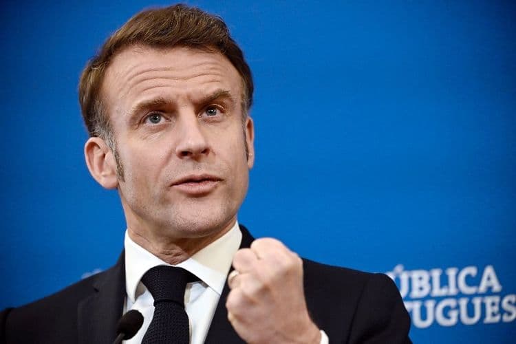 Immigration: Macron veut calmer le jeu avec Alger