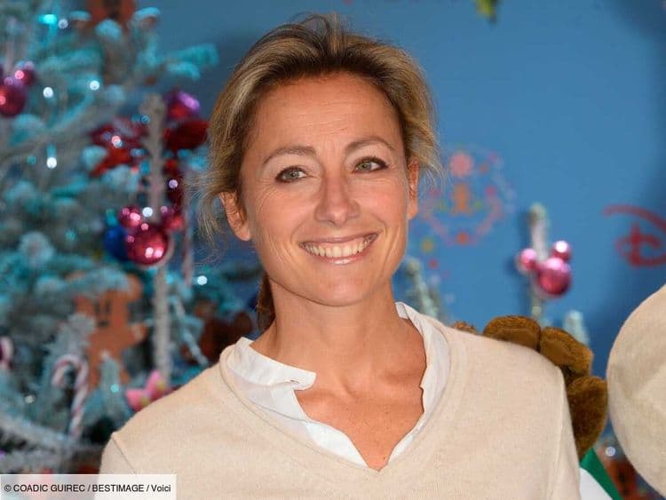"Chaude ambiance" : Anne-Sophie Lapix sort du silence depuis les locaux de France Télévisions après son éviction