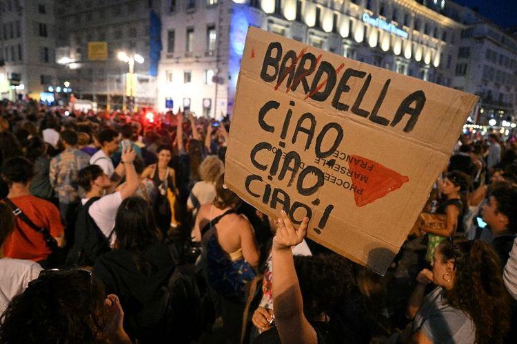 "Ciao Bardella": des milliers de personnes dans la rue à Marseille