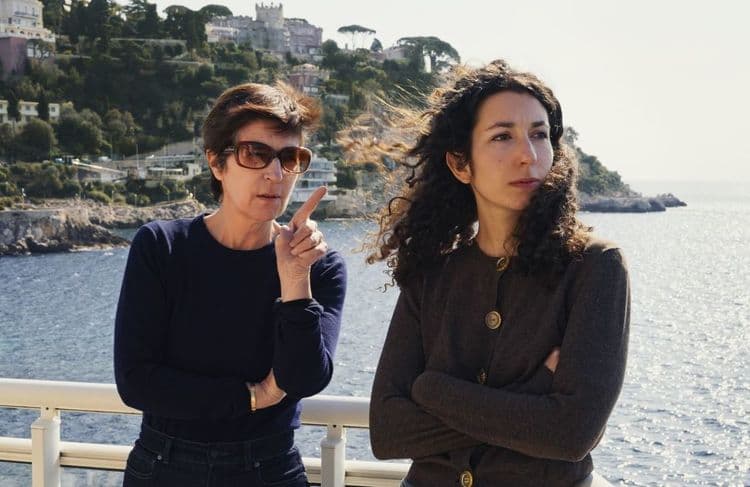 Qui est Léonore Chastagner, la fille de Christine Angot qui prend la parole dans le documentaire « Une famille » ?