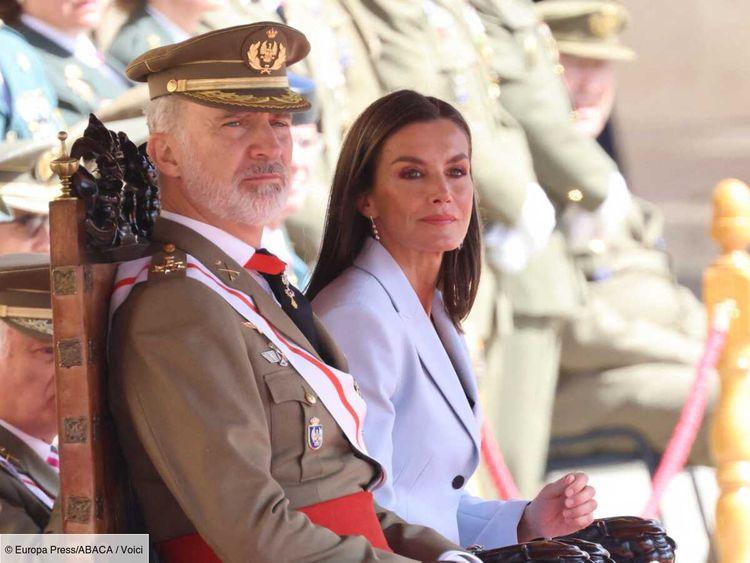 Felipe VI et Letizia d'Espagne fêtent leurs vingt ans de mariage : des clichés inédits dévoilés