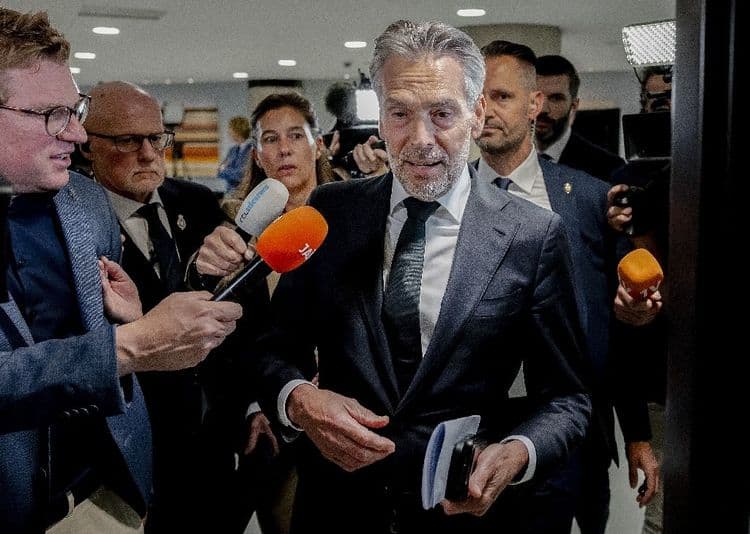 Crise politique aux Pays-Bas: le Premier ministre appelle au maintien du soutien à l'Ukraine