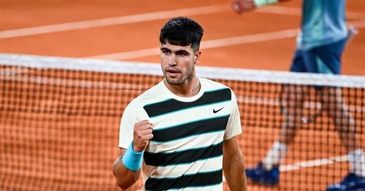 Alcaraz vainqueur sans briller
