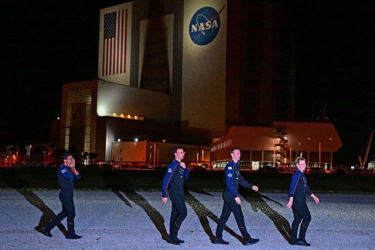 La Hongrie, l'Inde et la Pologne de retour dans l'espace