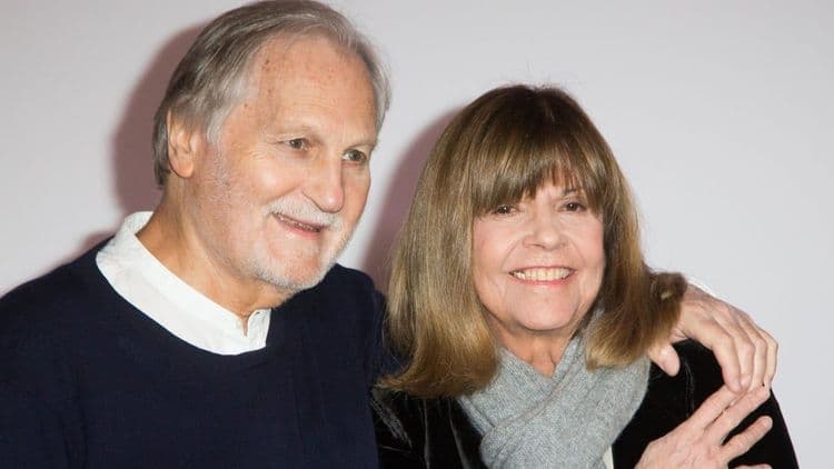 Chantal Goya (83 ans) sous la couette avec son mari : "Il fait 'ah'", elle déballe tout sur leur intimité