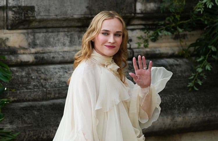 Qu’est-ce que le « ghost waves », cette coiffure bohème aperçue sur Diane Kruger (à copier cet été) ?