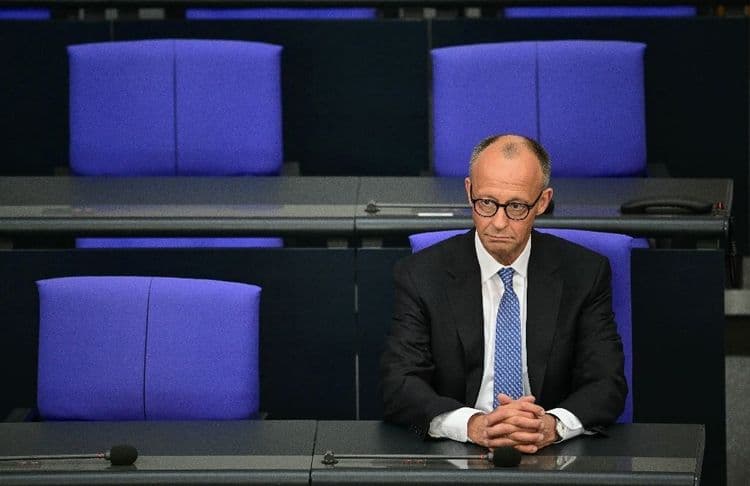 Allemagne: le durcissement migratoire de Friedrich Merz retoqué