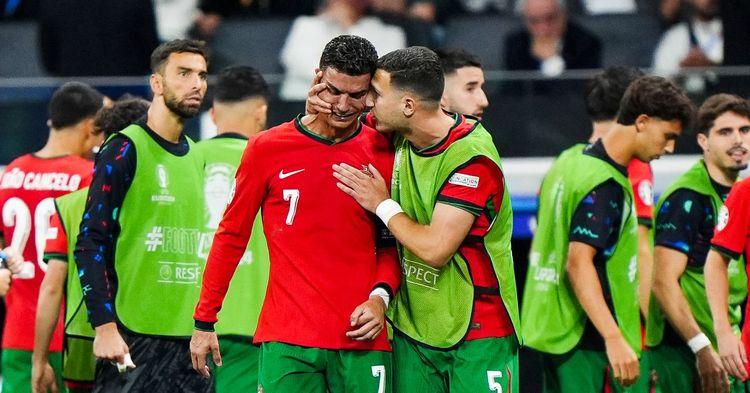 Le Portugal rejoint la France en quarts, Ronaldo est passé par tous les états