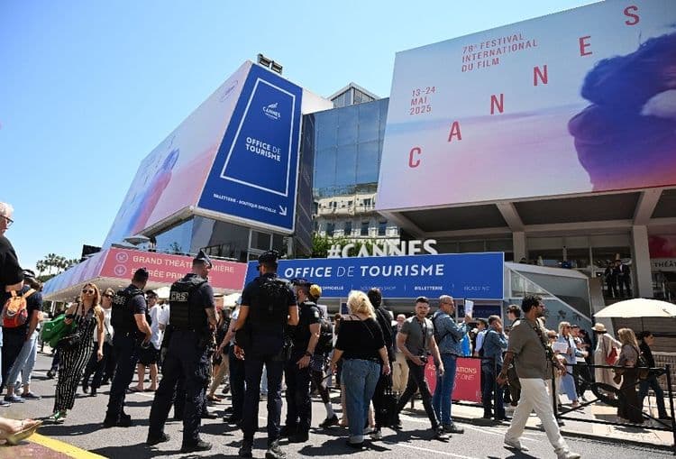 Après le rapport d'enquête parlementaire, #MeToo fait son chemin aussi à Cannes