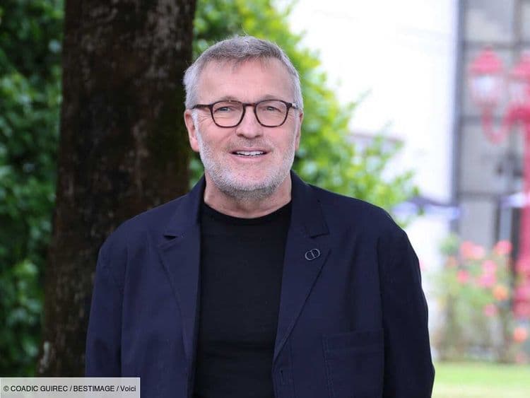 Laurent Ruquier fustige l'émission C à vous : "On ne reçoit pas Nabilla en même temps que Jodie Foster !"