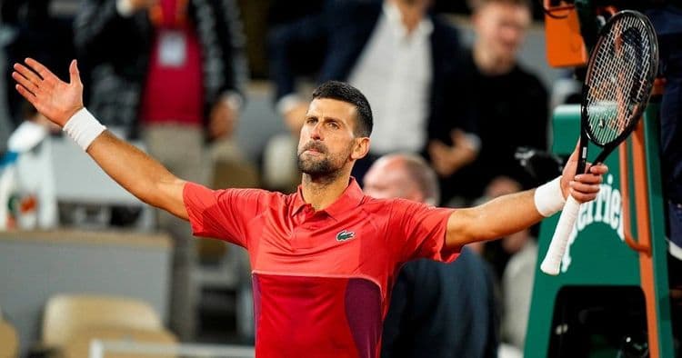 Shanghai: Djokovic réussit sa rentrée
