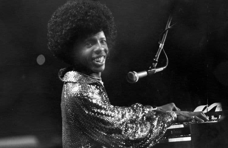 Décès de Sly Stone, pionnier du funk à 82 ans