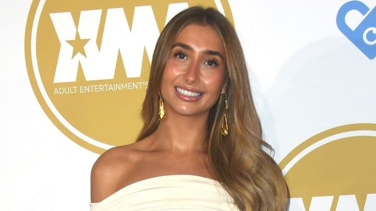 Après son record avec 101 hommes en 24h, la star d’OnlyFans brise le silence sur ce qui l’a vraiment fait pleurer