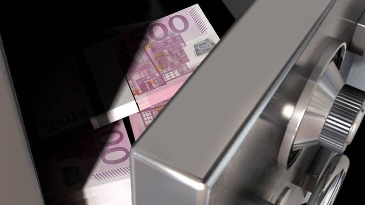 Des banques en ligne moins sûres que les réseaux d'agences ? Le mythe a la vie dure