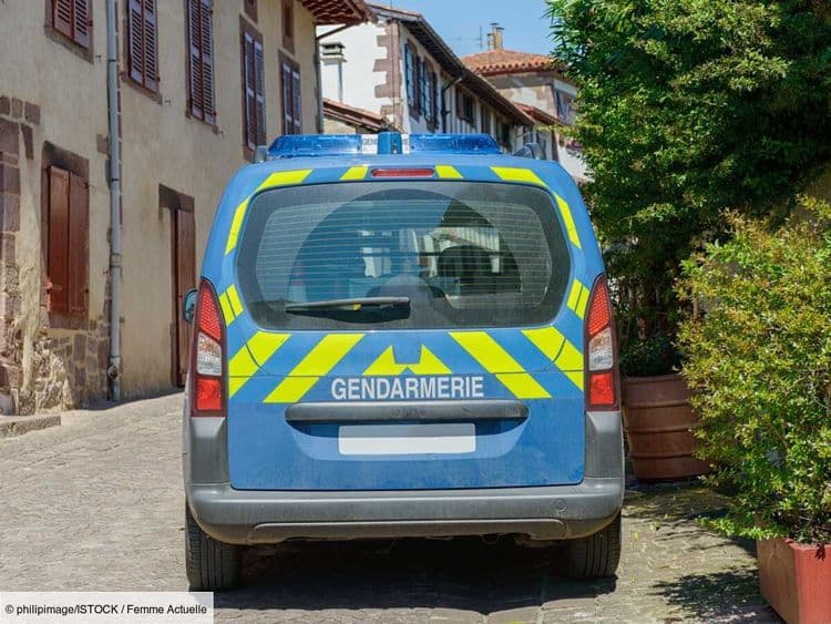 Macabre découverte près de Besançon : un homme retrouvé mort chez lui, le corps de sa mère en état de décomposition avancé