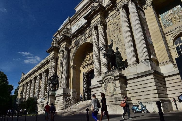 Des salariés d'Universcience lancent une pétition pour "sauver" le Palais de la découverte
