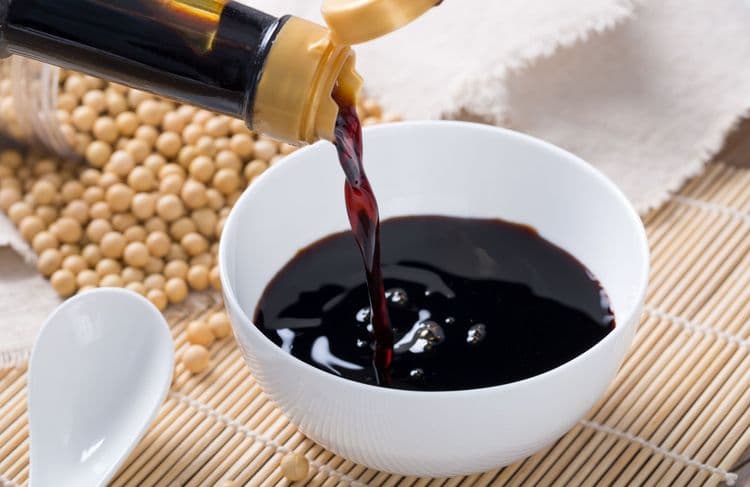 Faut-il conserver la sauce soja au réfrigérateur ?