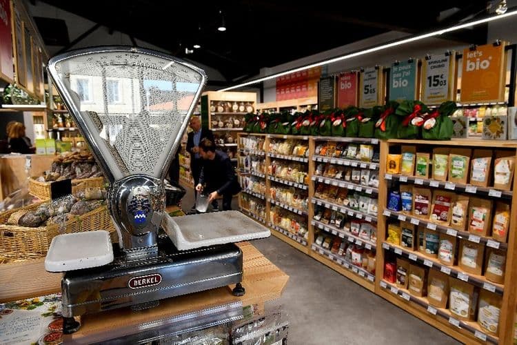 Mètre, kilogramme... Dans les labos du LNE, on garde la mesure
